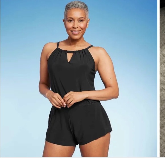 Aqua Green Swimwear color black size 16/18 new with tags excellent condition - Picture 5 of 5